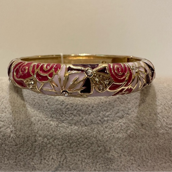 NWT Sequin by Nordstrom Clamper Bracelet-gold tone Floral print in pink & purple - Picture 12 of 13